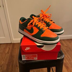 Nike Dunk Low Retro (Miami Hurricanes)